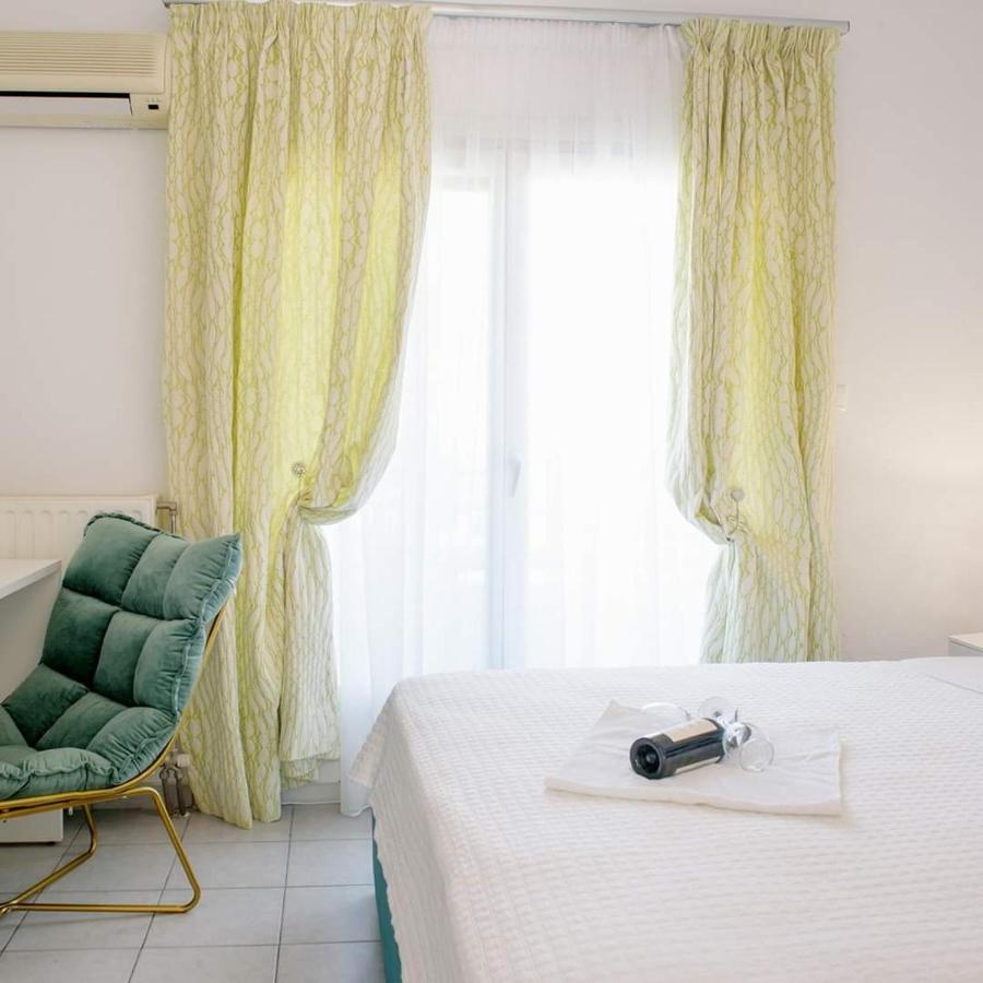 Hotel Papanikolaou Ierissos Exteriör bild
