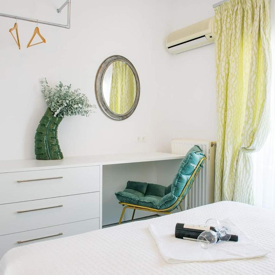 Hotel Papanikolaou Ierissos Exteriör bild