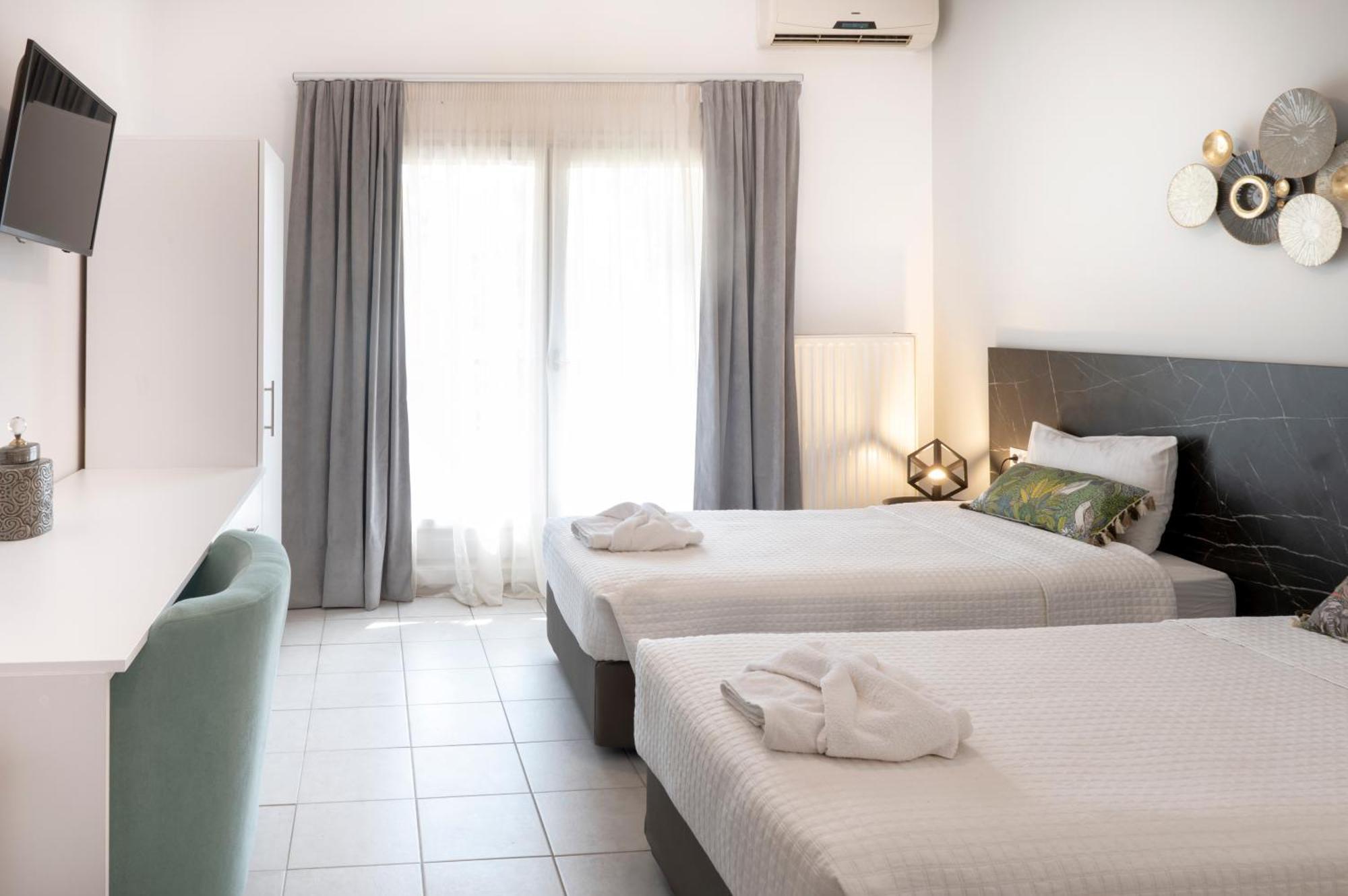 Hotel Papanikolaou Ierissos Exteriör bild